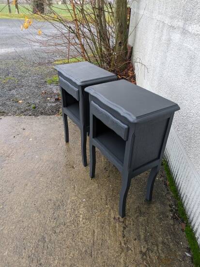 Pair of bedside tables, nightstands