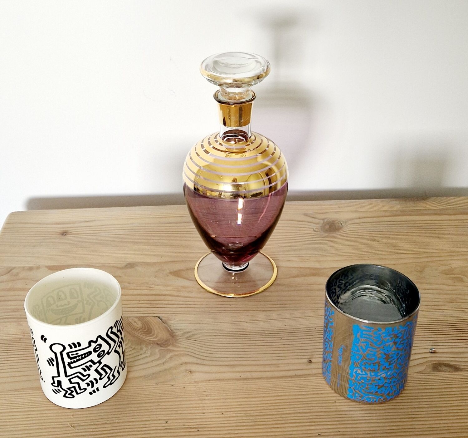 Pair of Keith Haring pots in opaline.