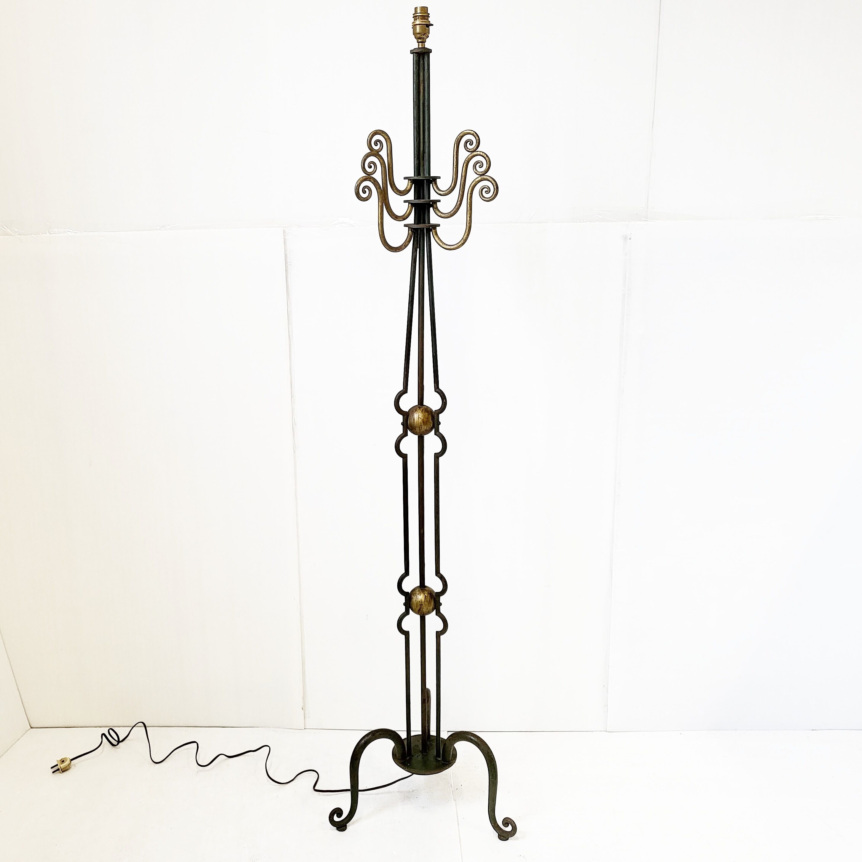 Vintage 1940 floor lamp