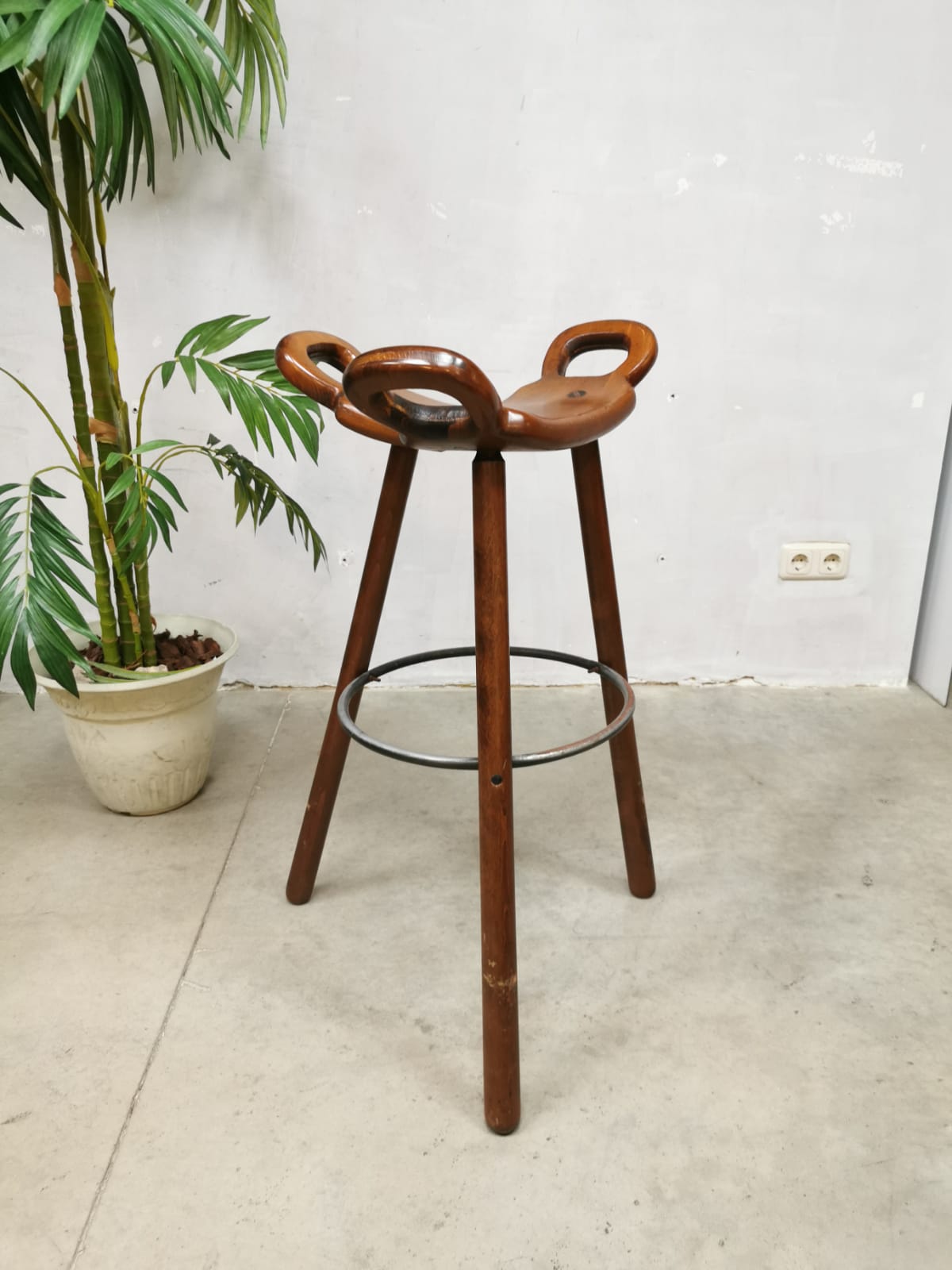 Midcentury design Brutalist Spanish barstool