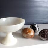 Alabaster cup and 3 eggs