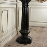 Column in green serpentine marble from around 1880