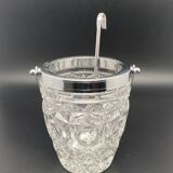 Ice bucket with handle and spoon