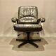 Fauteuil et ottoman en cuir, 1960