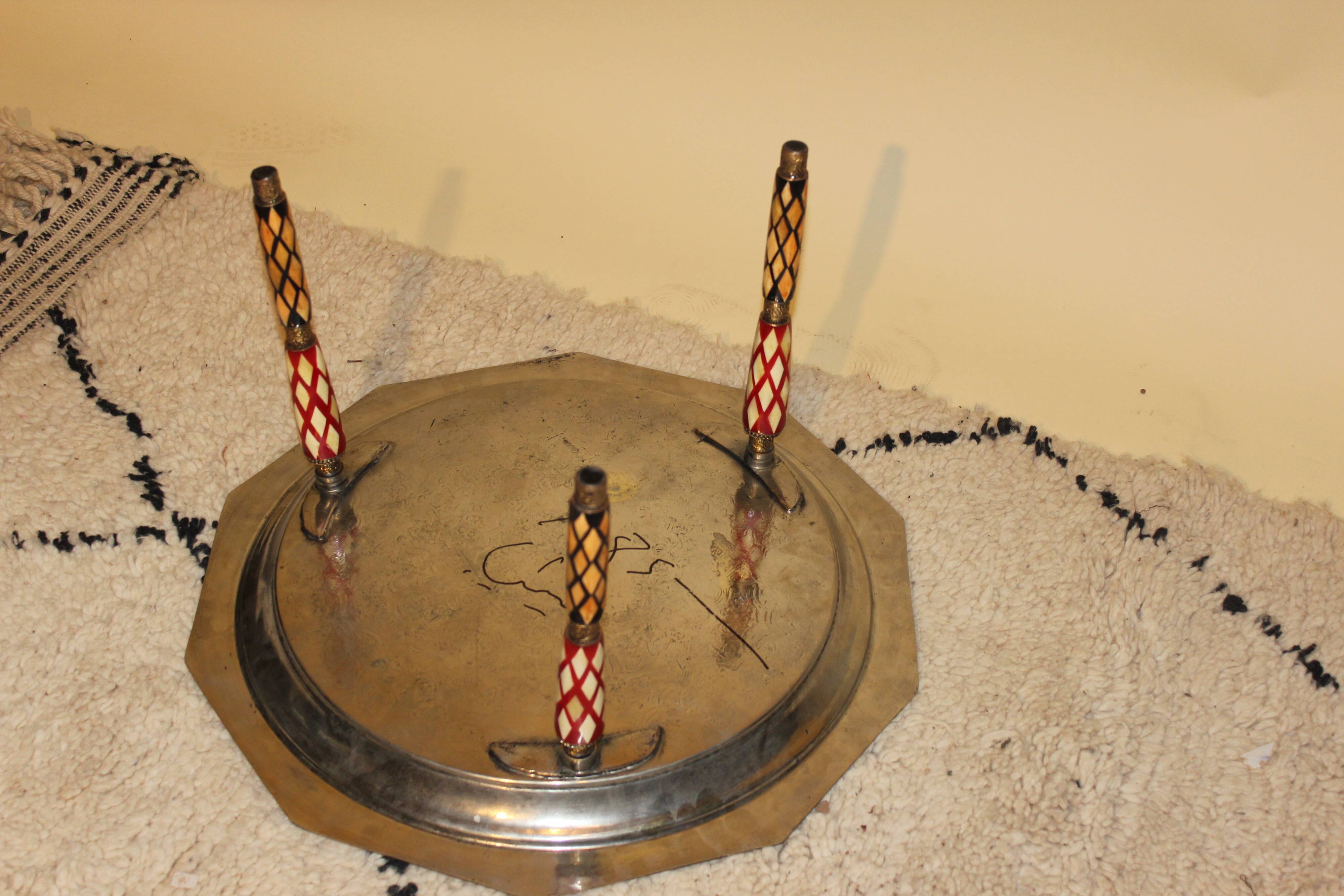 Plateau trépied  décoratif