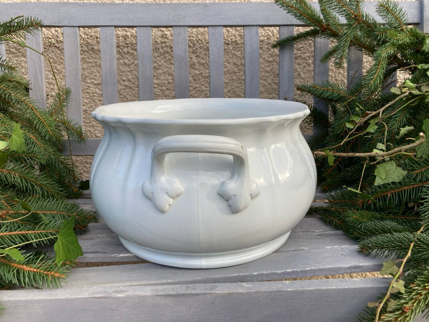 Antique Sarreguemines jardinière in porcelain