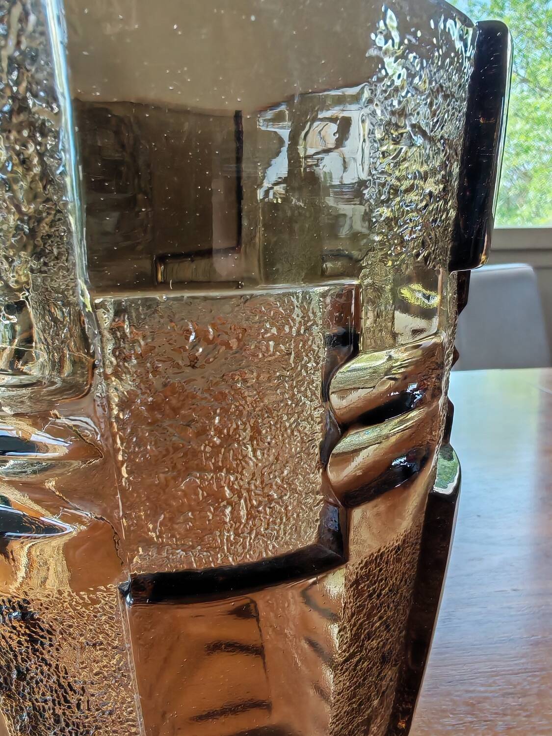 Art Deco vase in brown glass