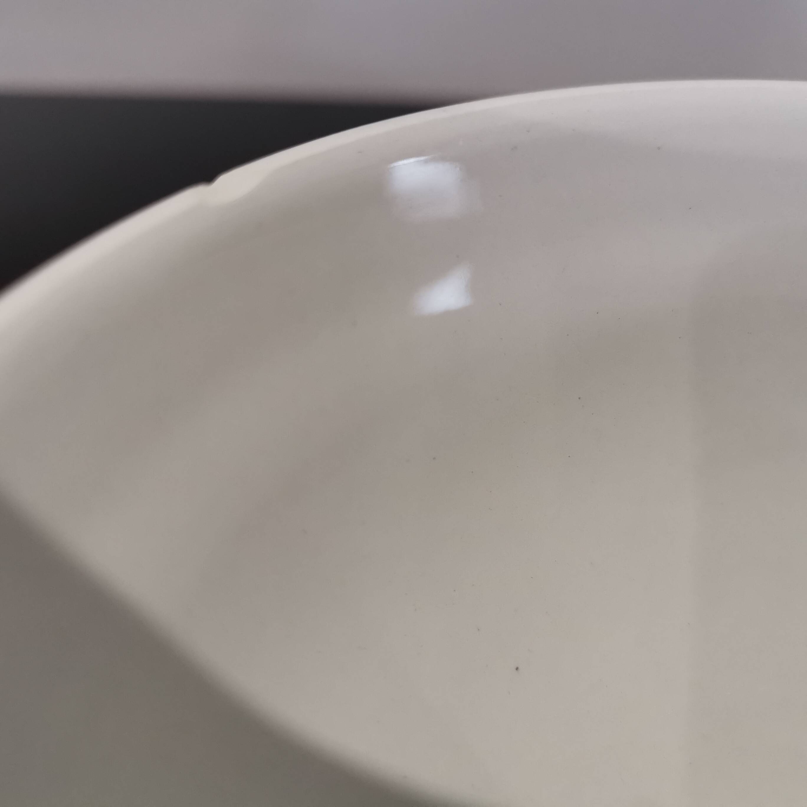 Series of 5 small old earthenware bowls with olive green edging