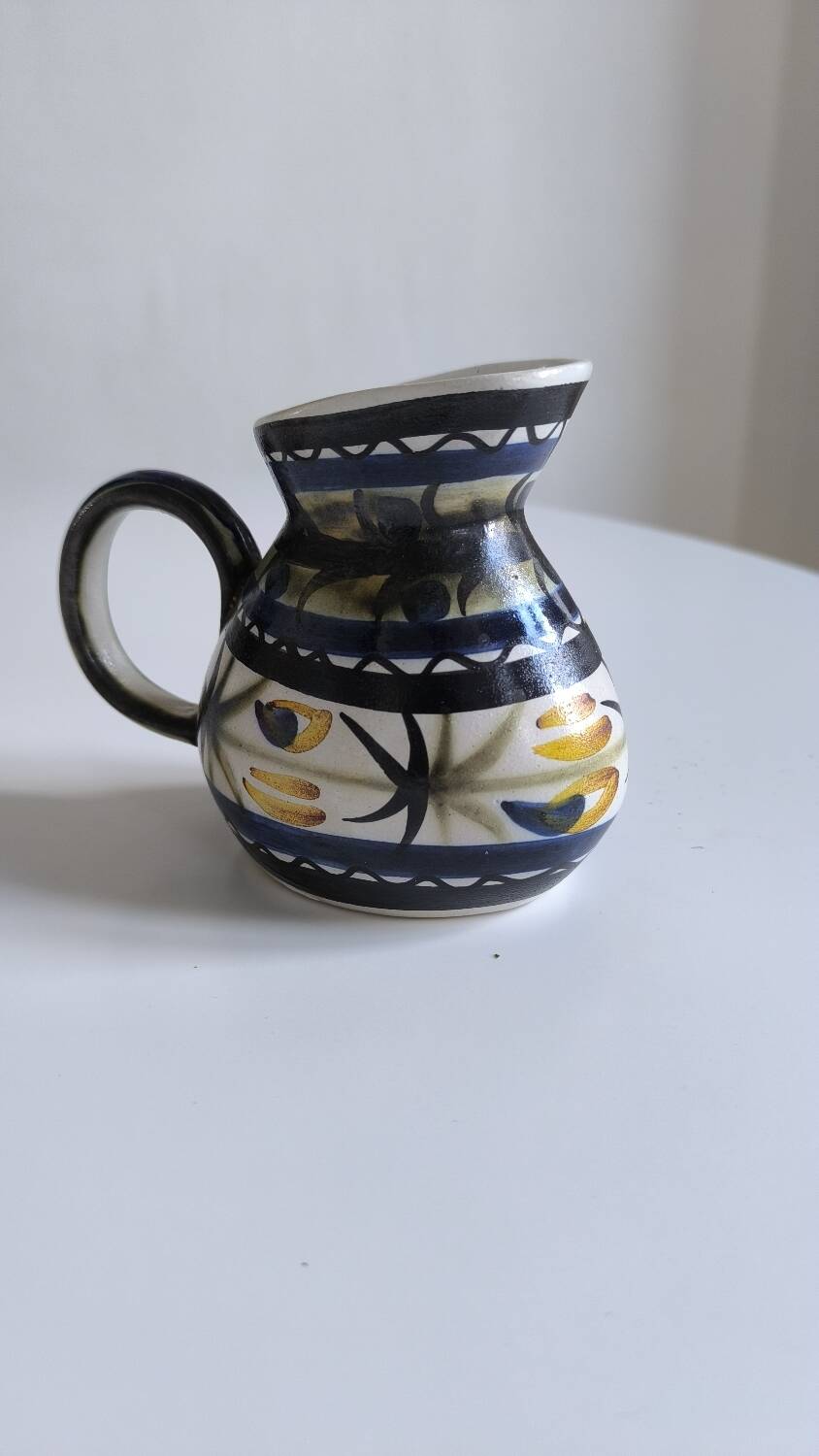 Keraluc pitcher Quimper