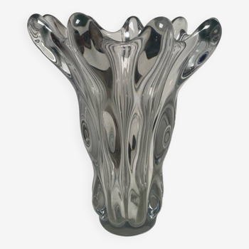 Giraffe head vase