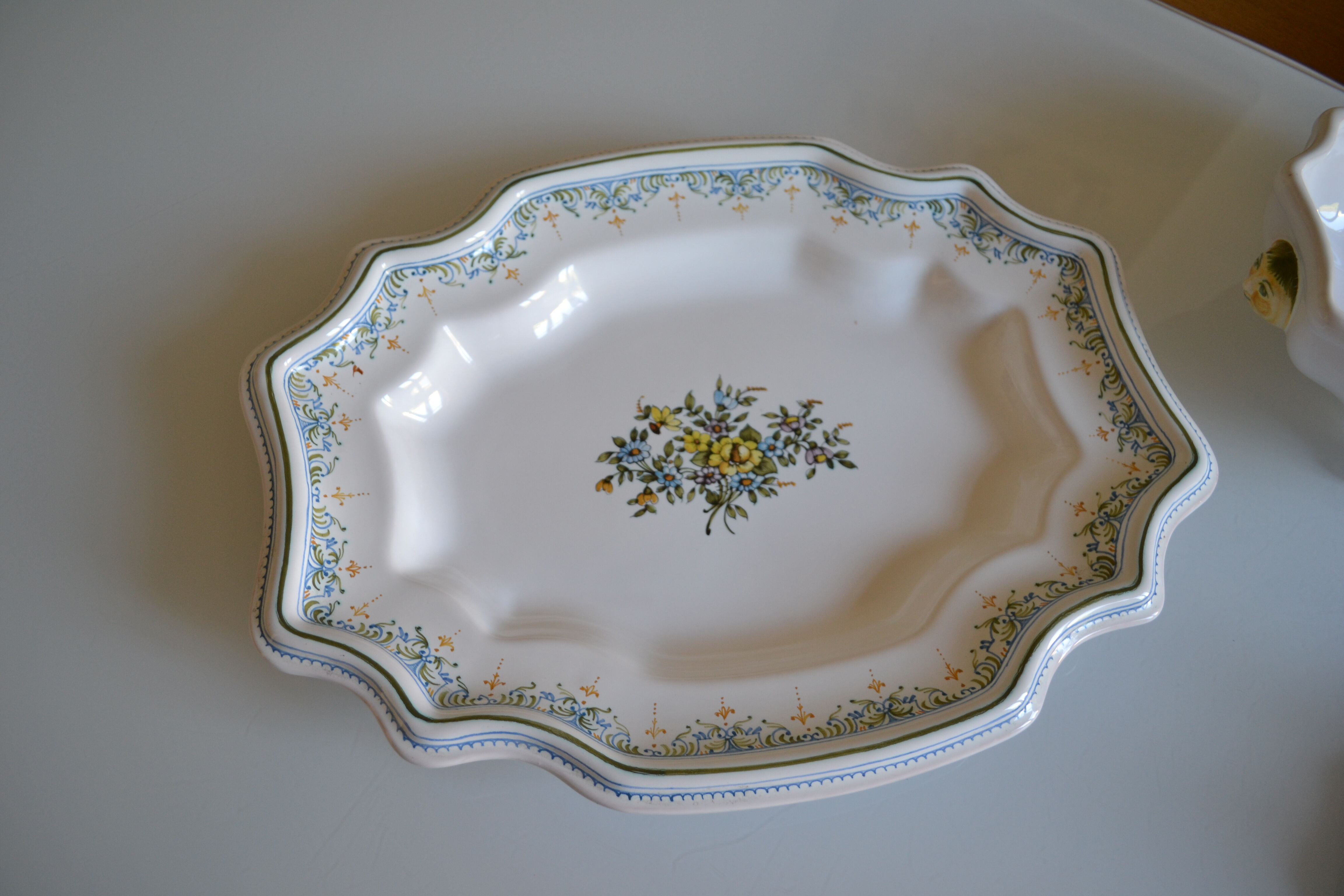 Tureen or vegetable dish in earthenware by Lallier in Moustiers
