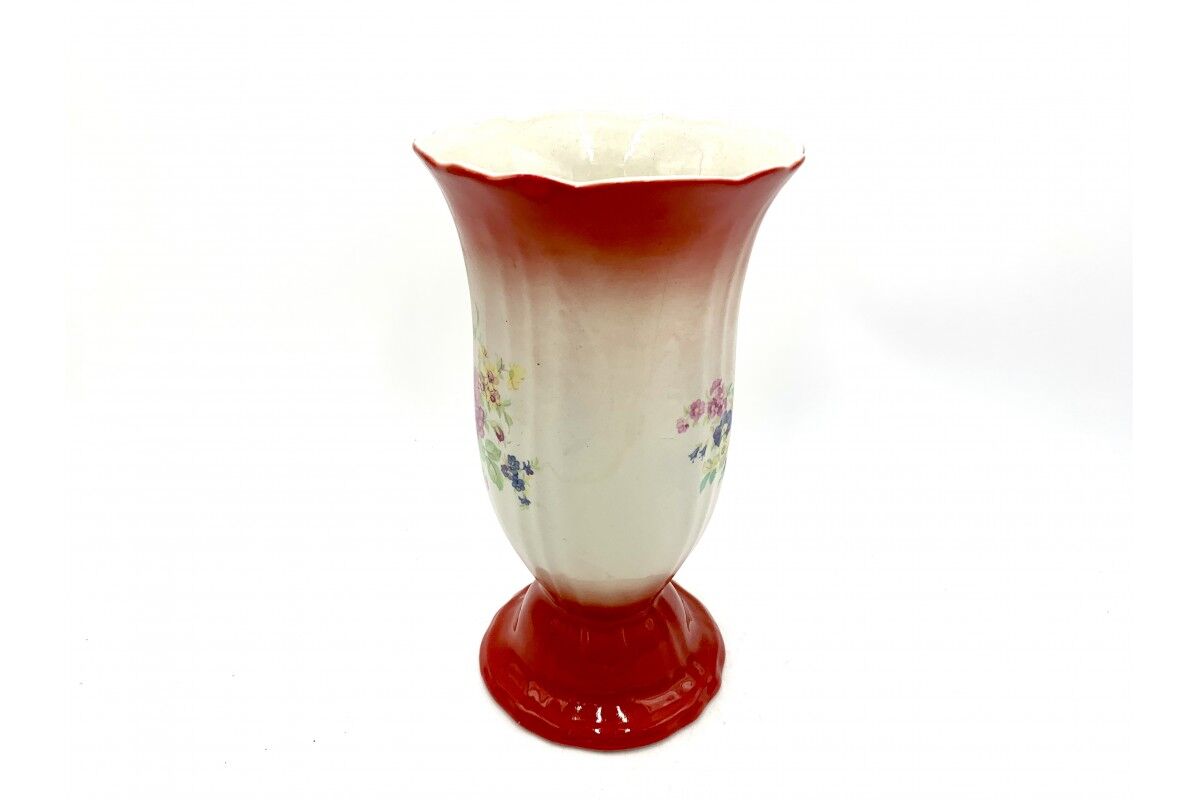 Porcelain vase, Chodziez, Poland, 1950s