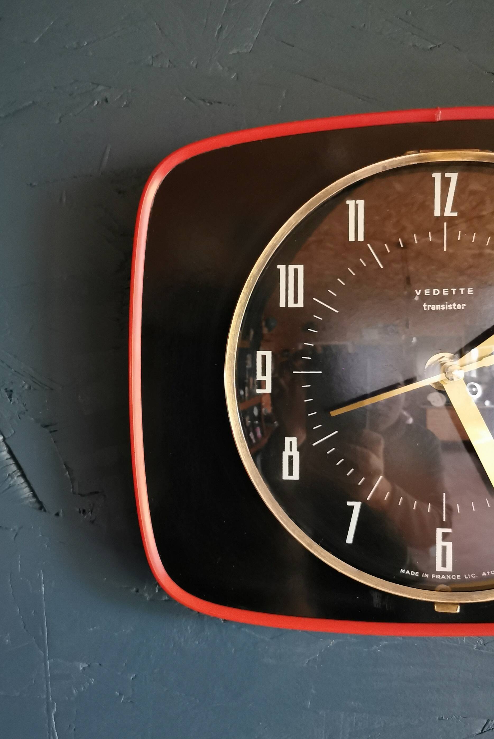 Pendule carillon de 1930/40 de marque Vedette en bois