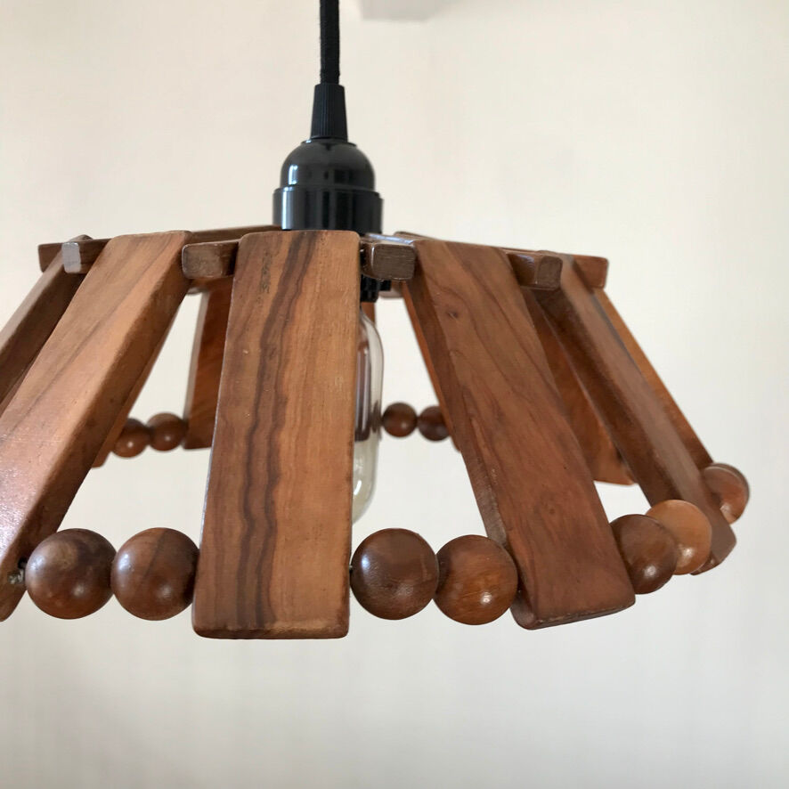 Suspension lamp in wood and vintage pearl