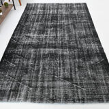 Handknotted wool rug, 284x172cm