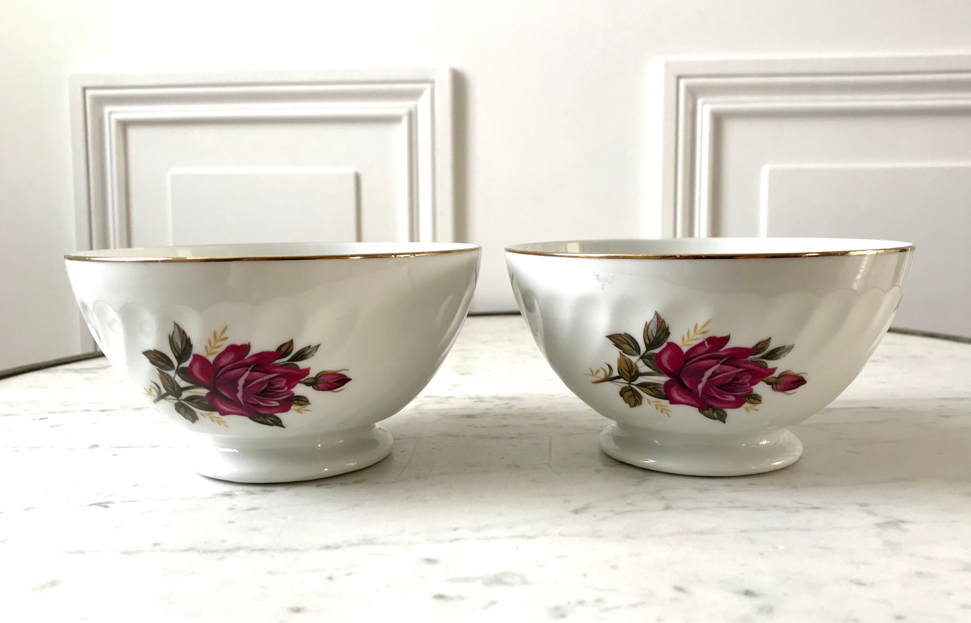 Duo de bols à fleurs vintage