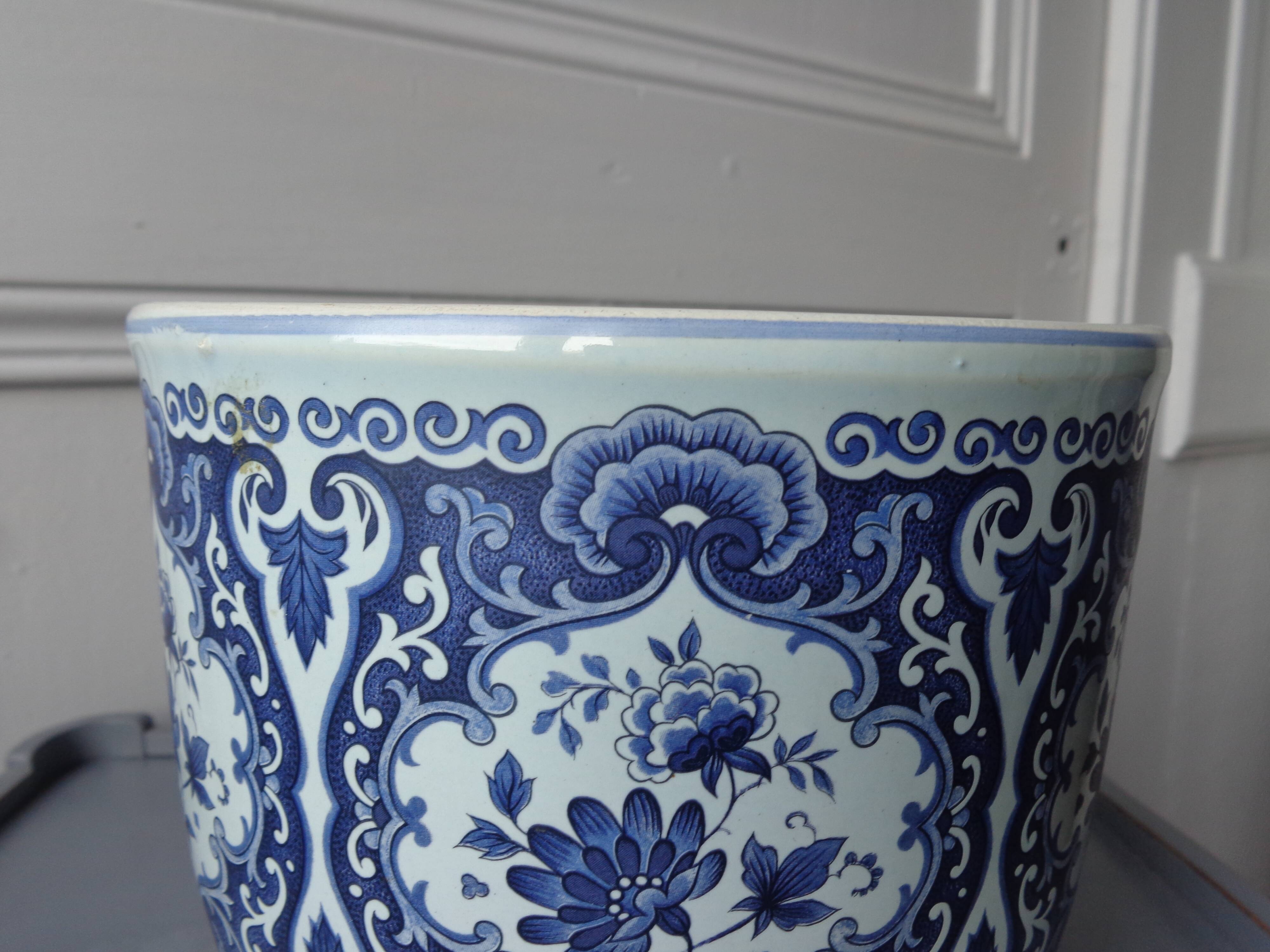 Dutch ceramic pot cover