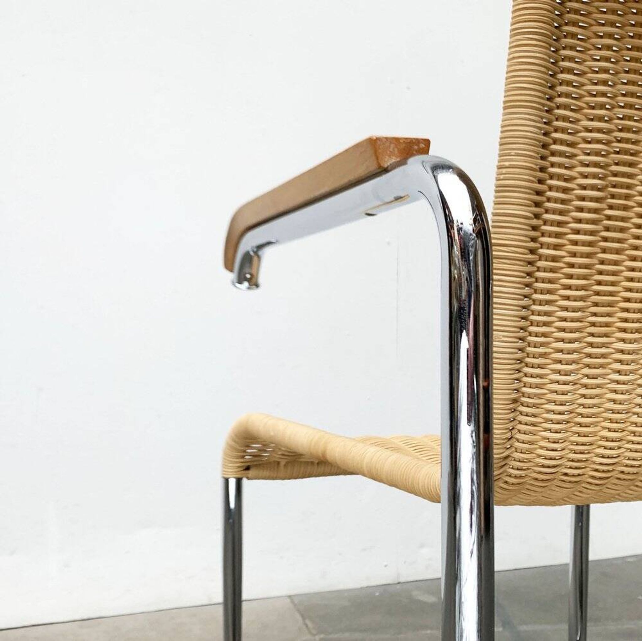 Vintage cantilever armchair D20 German by Tecta