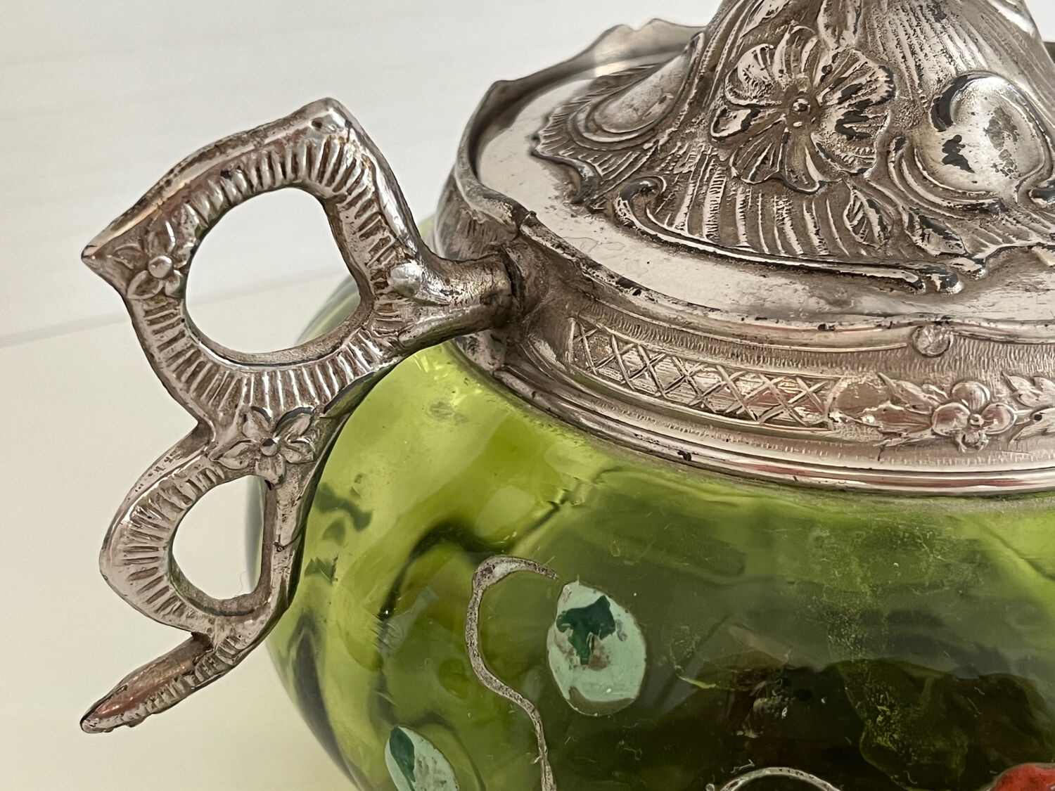 Glass biscuit bucket