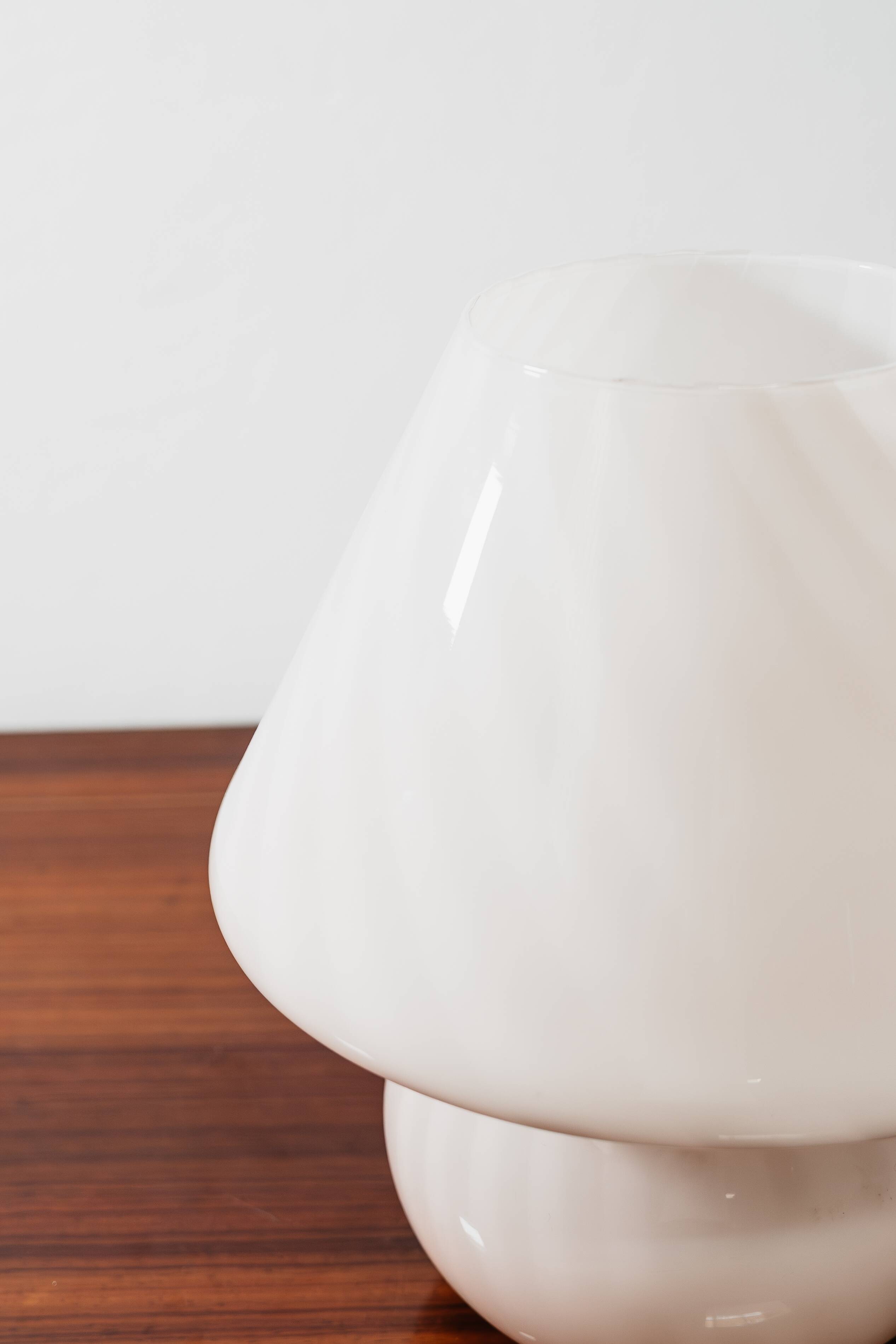 Coppia de lampes de table Murano champignon rose design des années 1970
