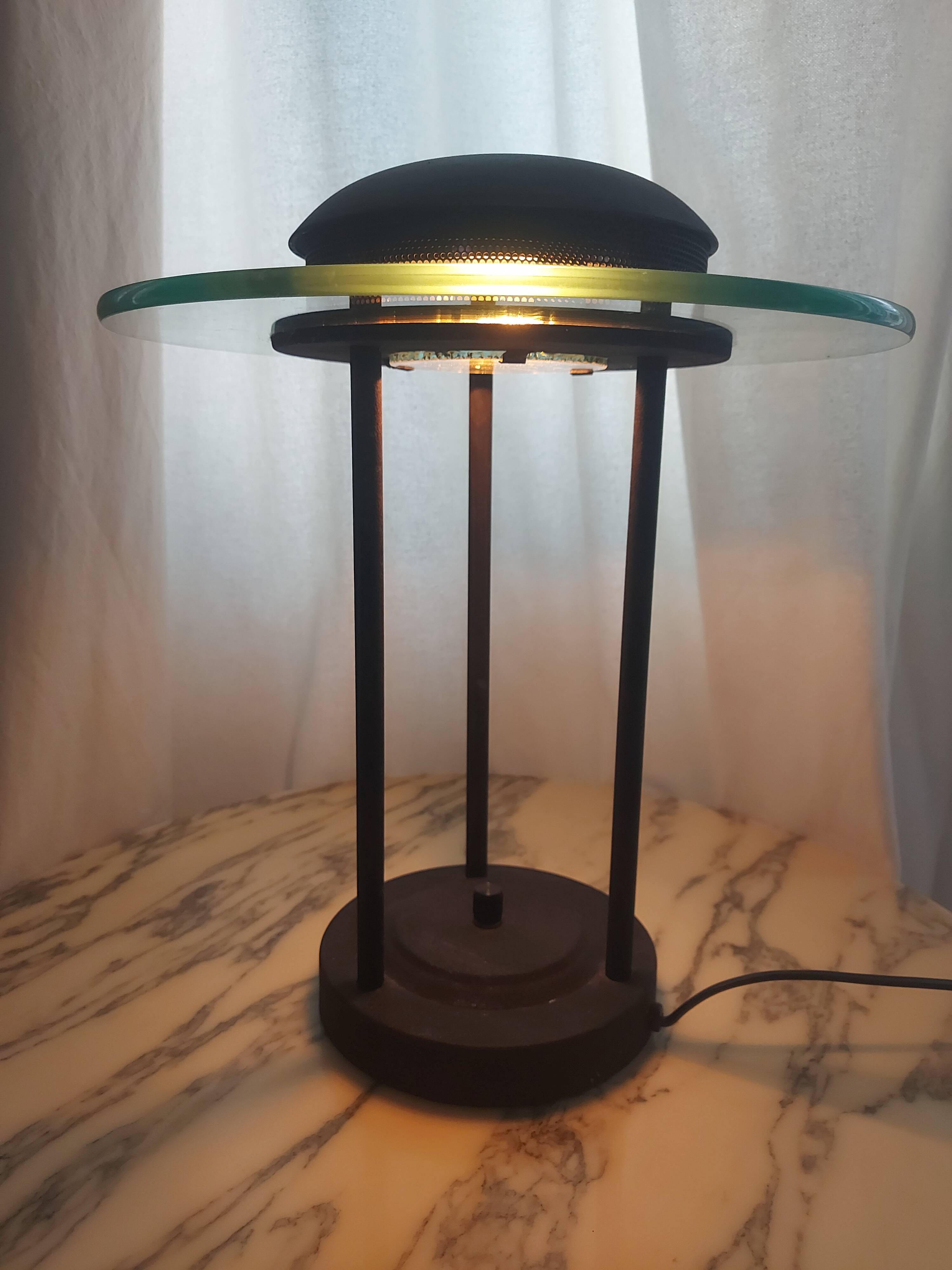 Lampe saturne par rober sonneman avec variateur