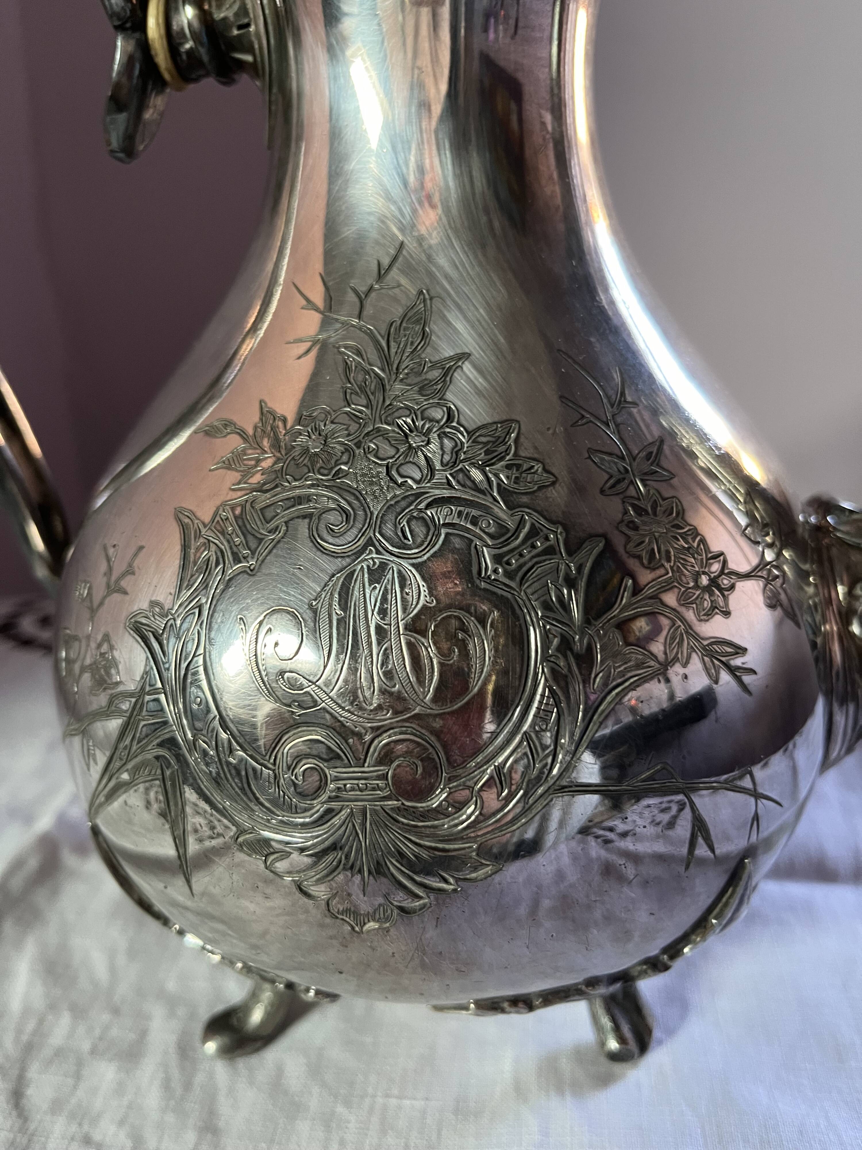 Shaw & Fisher - Sheffield (silver plated) English teapot, 19th century