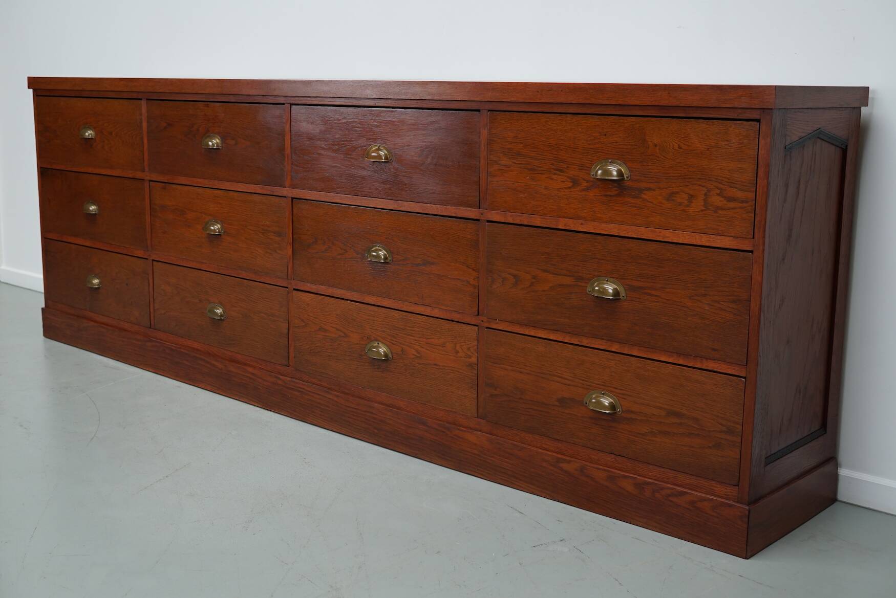 Large Vintage Dutch Oak Art Deco Shop Cabinet / Sideboard, 1930s
