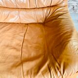 Leather and wood lounge of the Maison Regain 1950s/60s