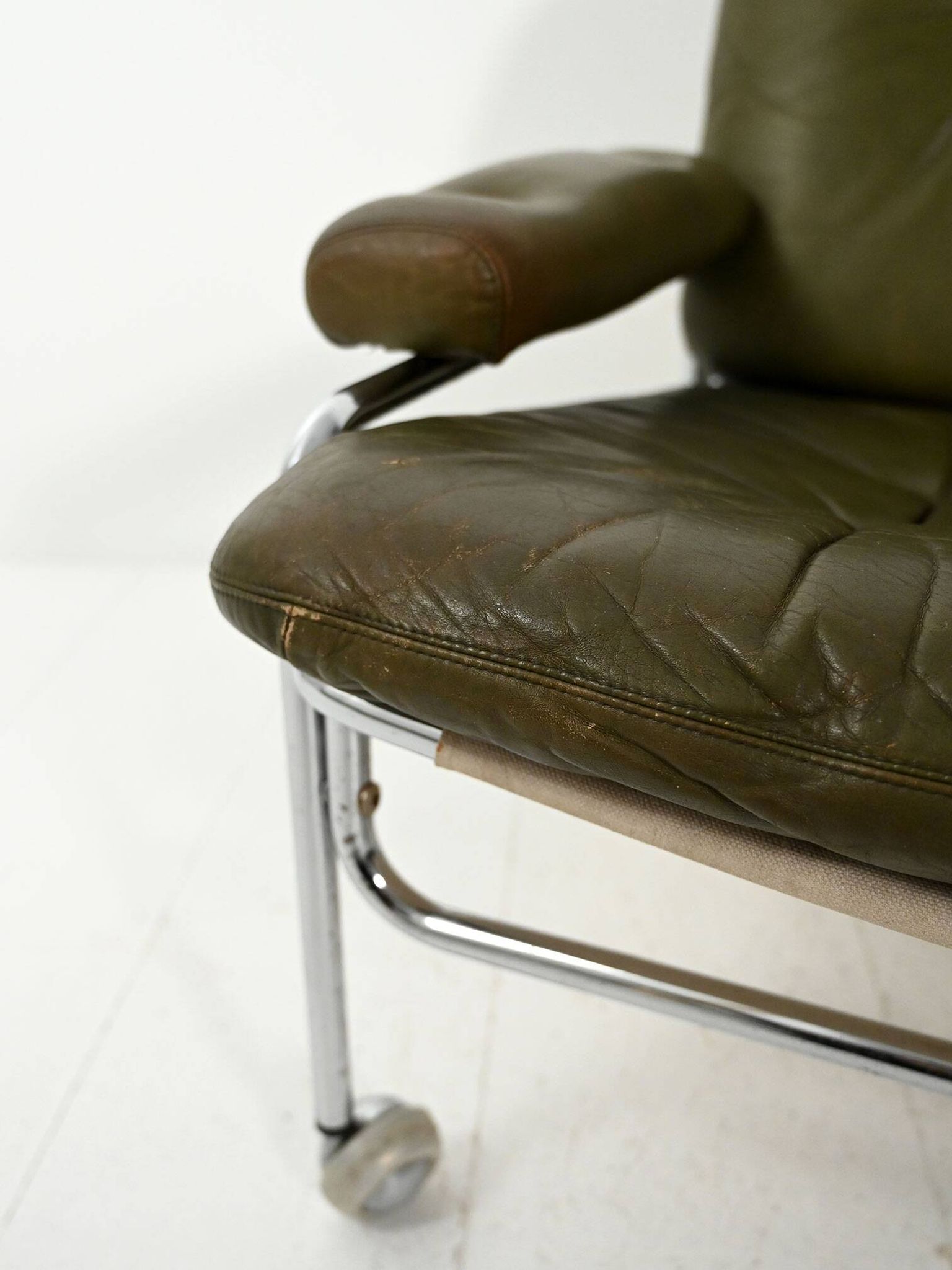 Pair of “Lovisa” armchairs by Pethrus Lindlöf, 1970s