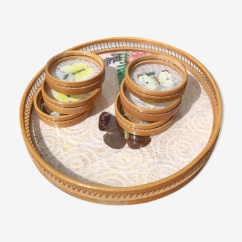 Round bamboo top and six butterfly coasters