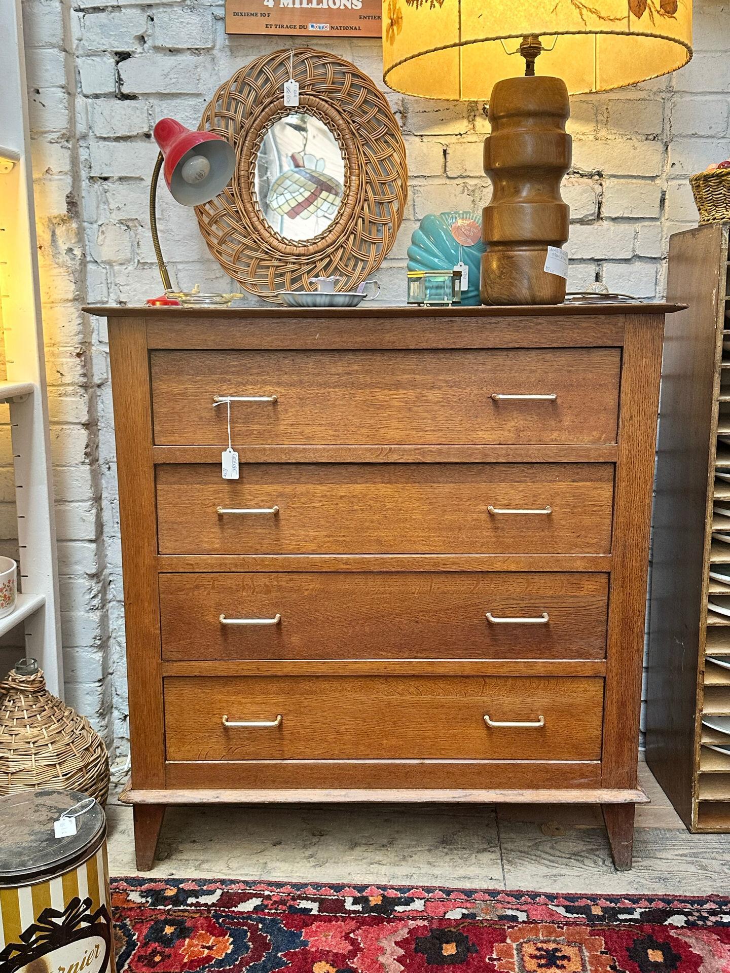 Commode vintage