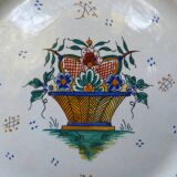 Old Gien earthenware scalloped plate with blue/yellow flower basket motifs
