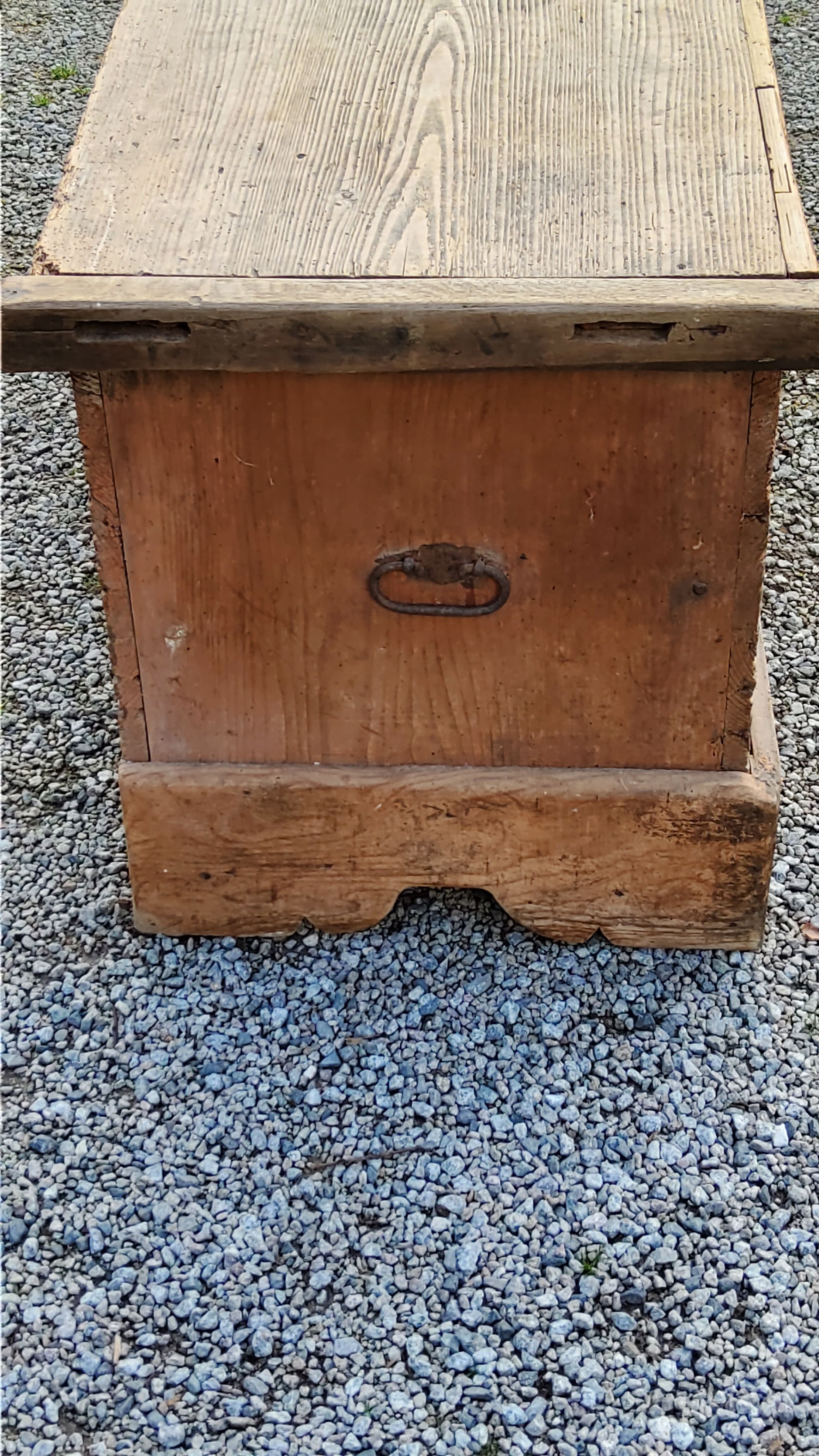 Alsatian polychrome wedding chest eighteenth -nineteenth century