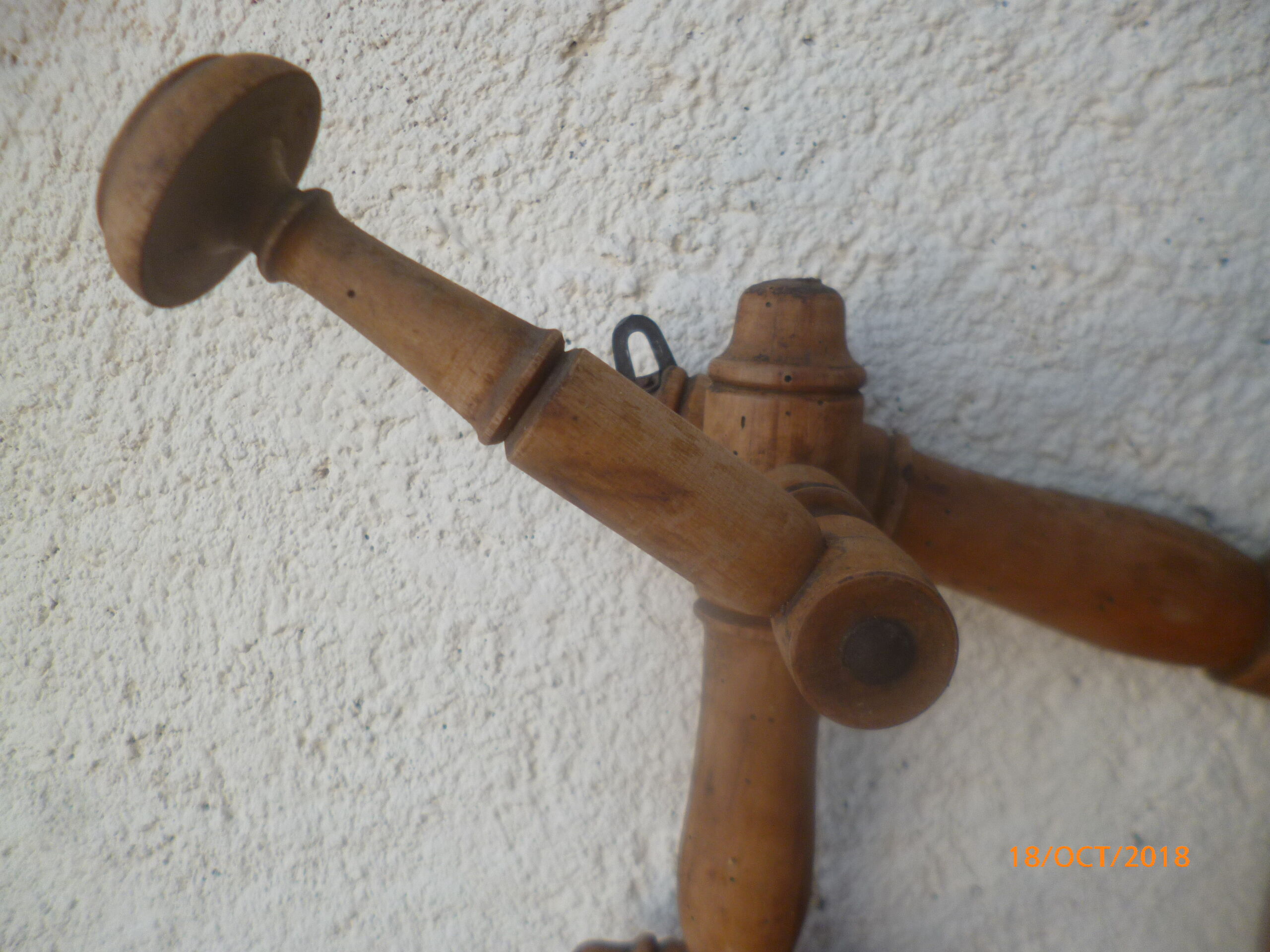 Patère porte manteau bois imitation bambou accordéon 1900