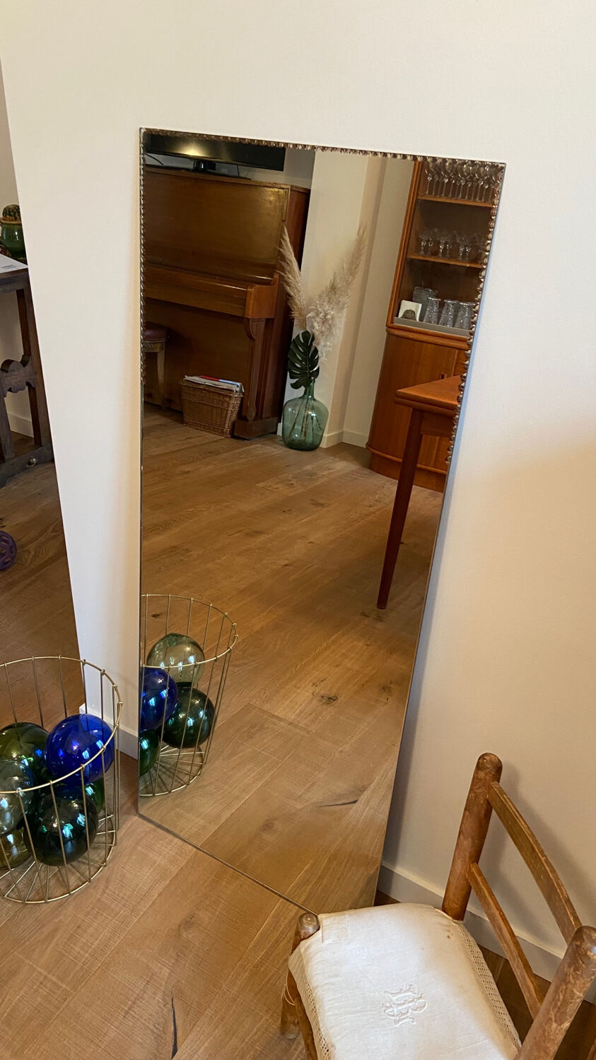 Beveled mirror in festoon 123x51 cm from the 60s