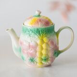 Old tea/coffee service in slurry