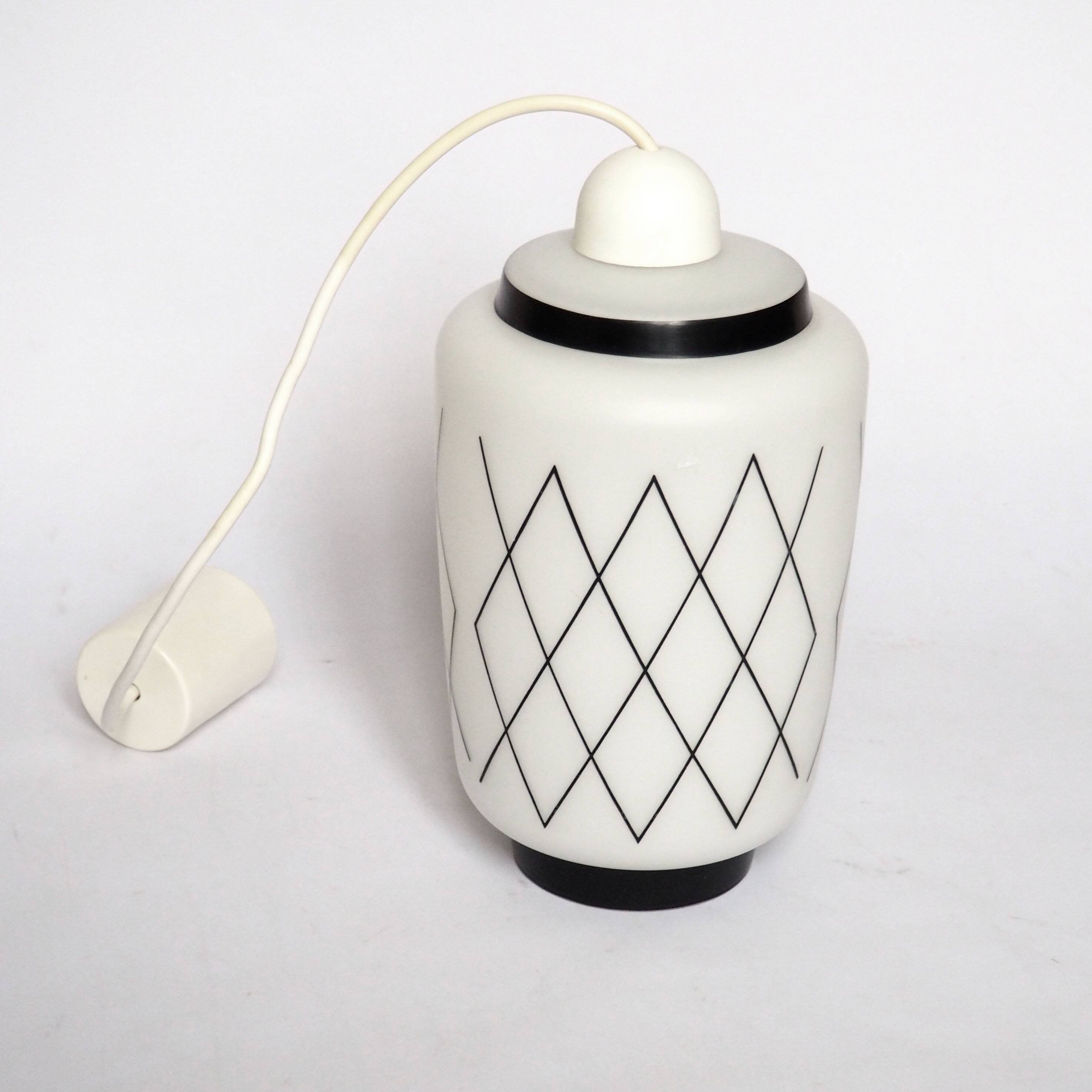 Black and white lantern suspension