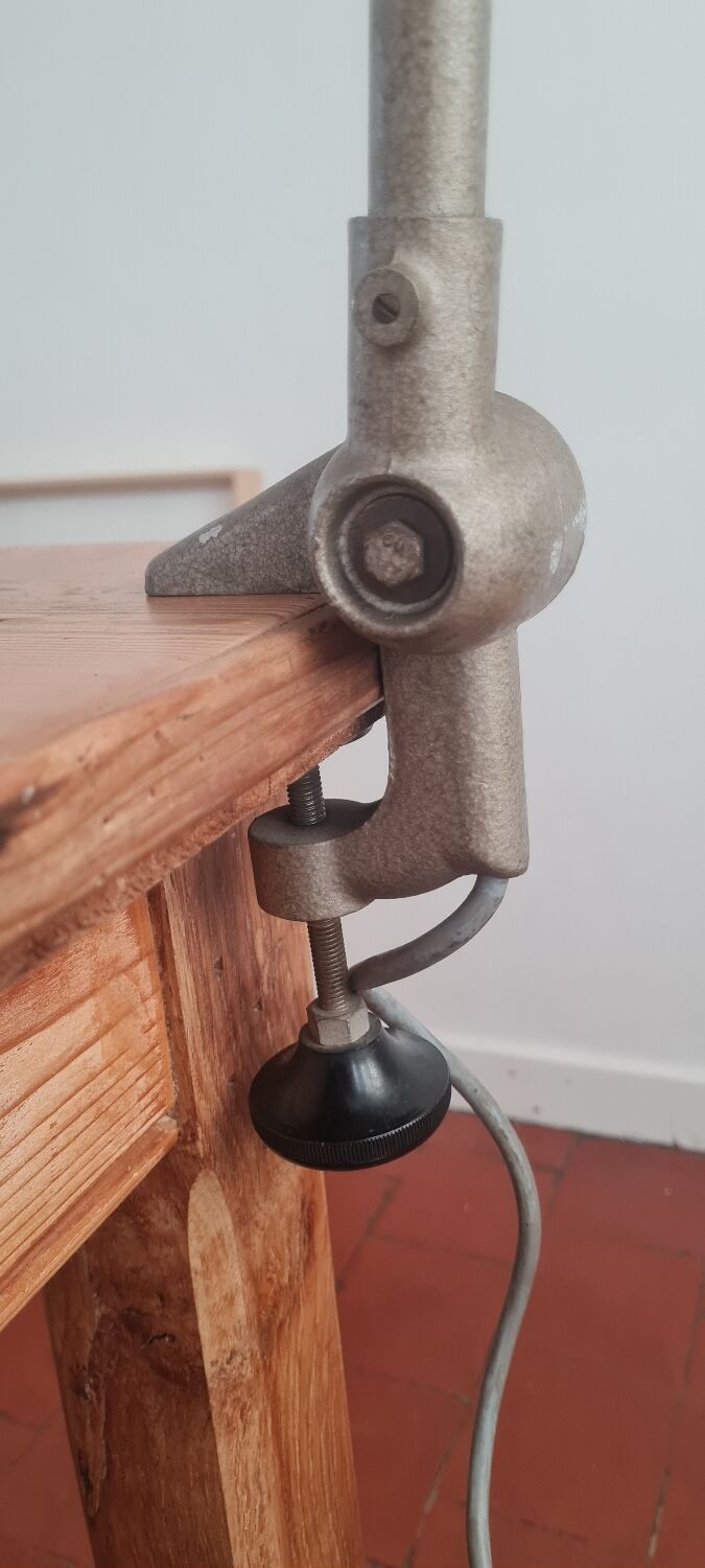 Lumina workshop lamp