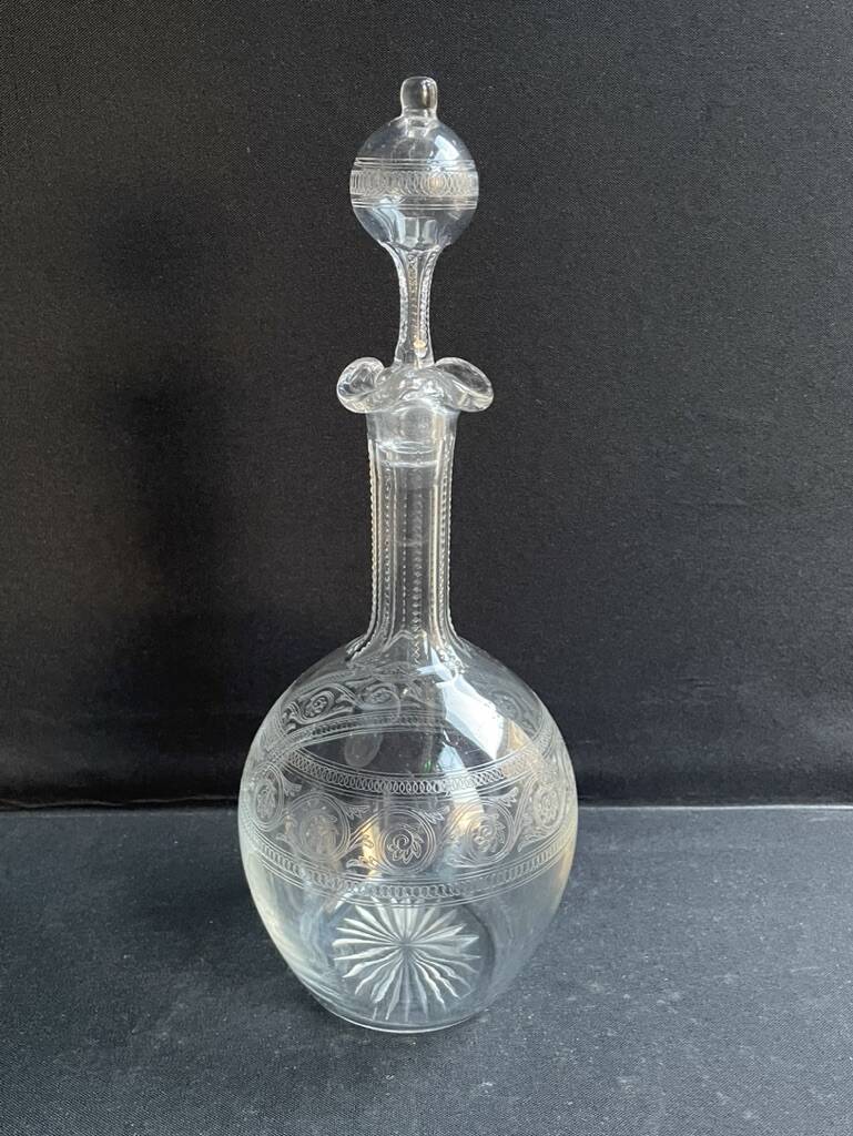 Baccarat carafe with Athenian engraving
