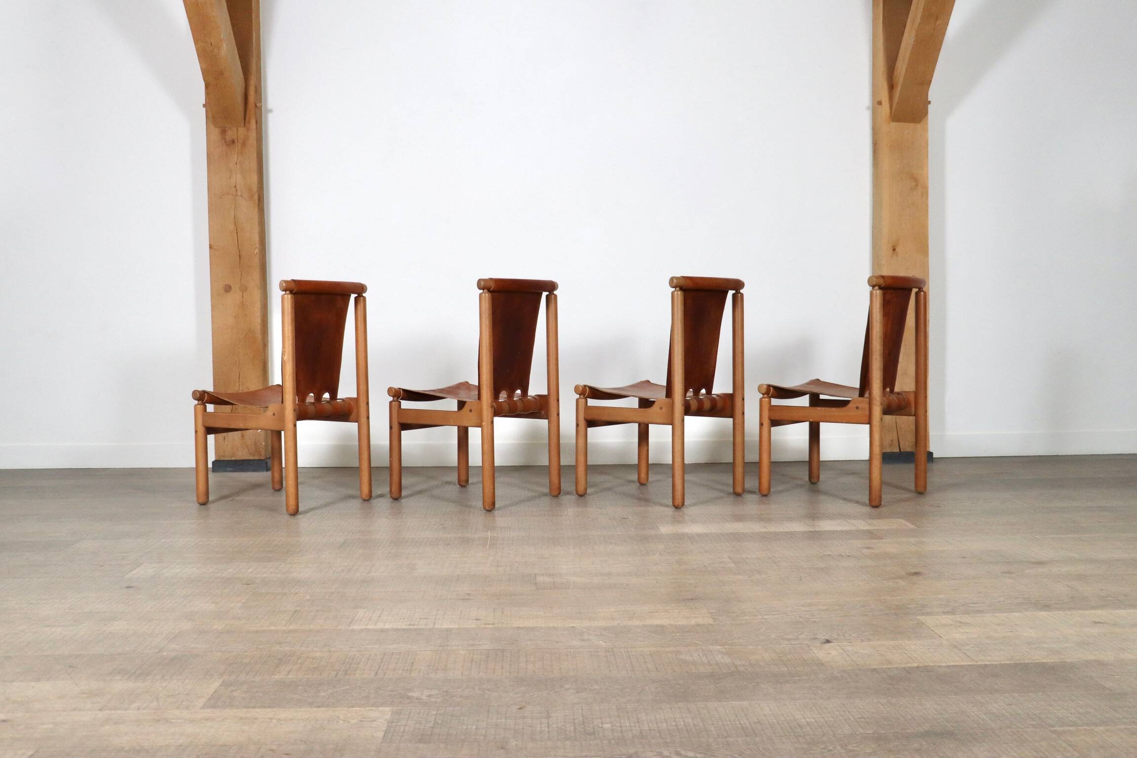 Chaises de salle à manger Ilmari Tapiovaara pour La Permanente Mobili Cantù, 1960s