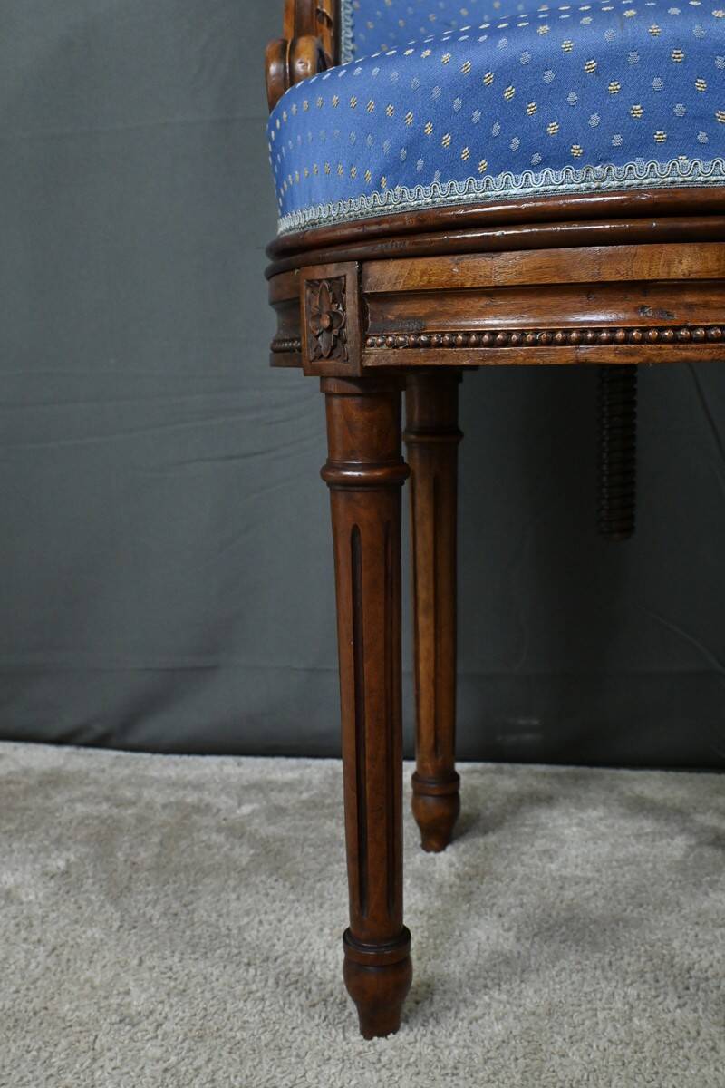 Louis XVI Style Beech Swivel Harpist Chair – Early 20th Century