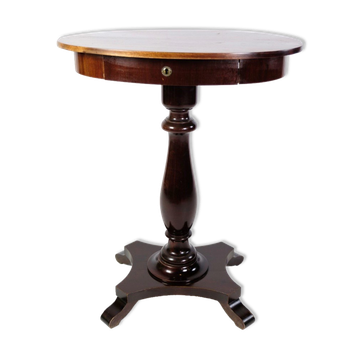 Oval side table on pillar with drawer in mahogany from around the year 1890s