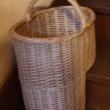 Wicker stair basket