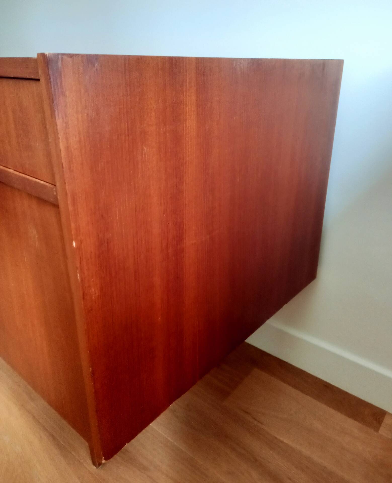 Bureau design vintage 60's