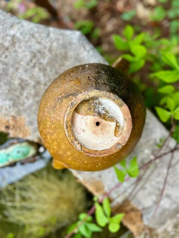 Pot à lait en terre cuite antique