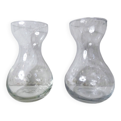 2 anciens vases à bulbe jacinthe en verre soufflé vintage