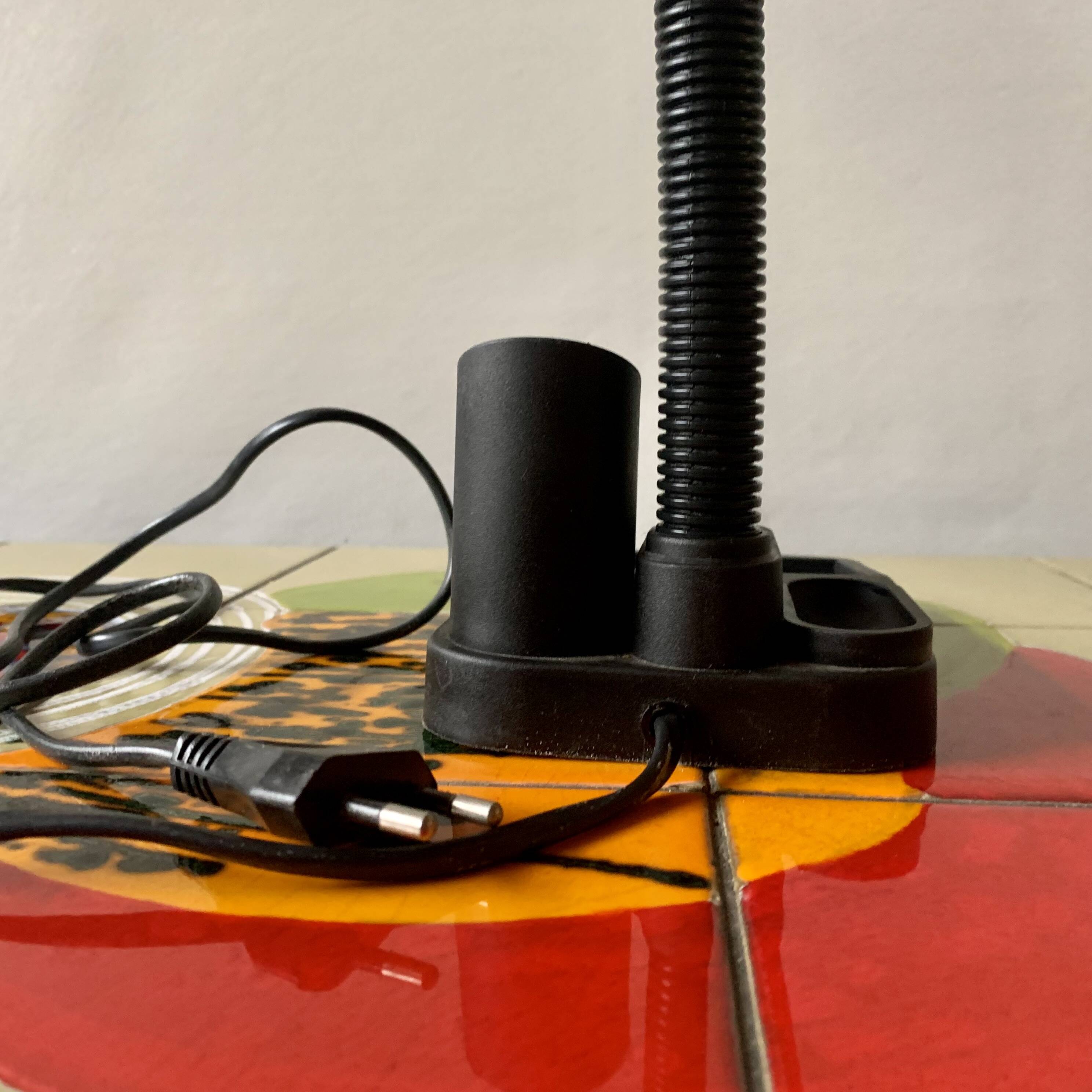 Fase vintage black and white desk lamp