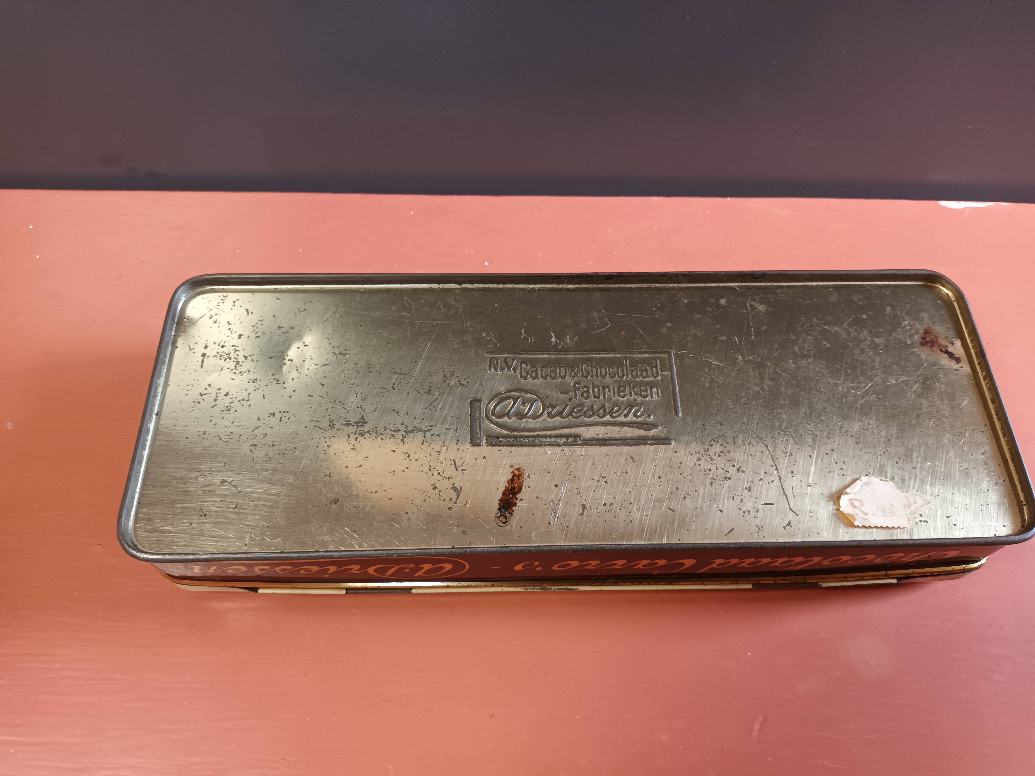 Advertising metal box