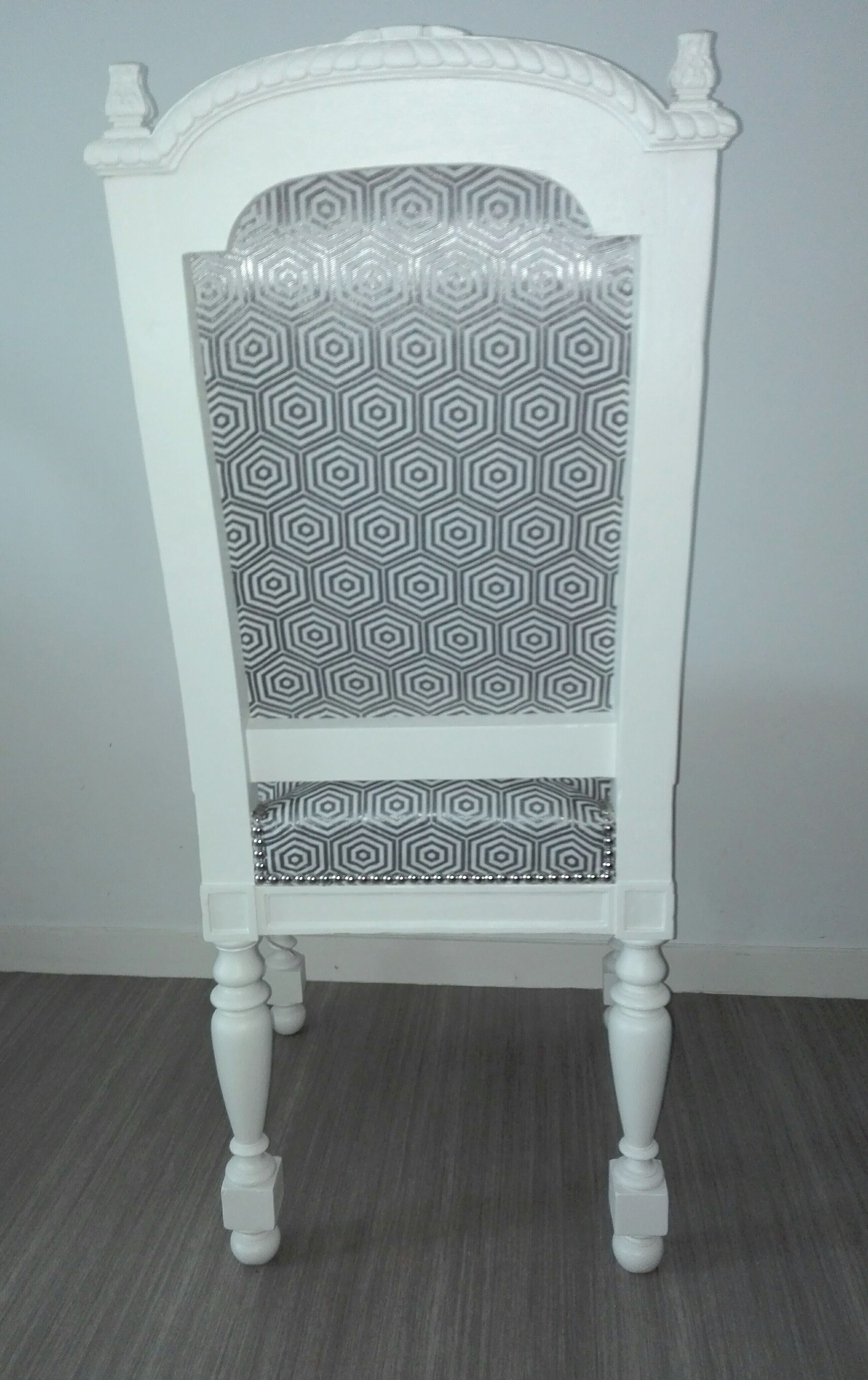 Former Chair of Louis XIII style revamped