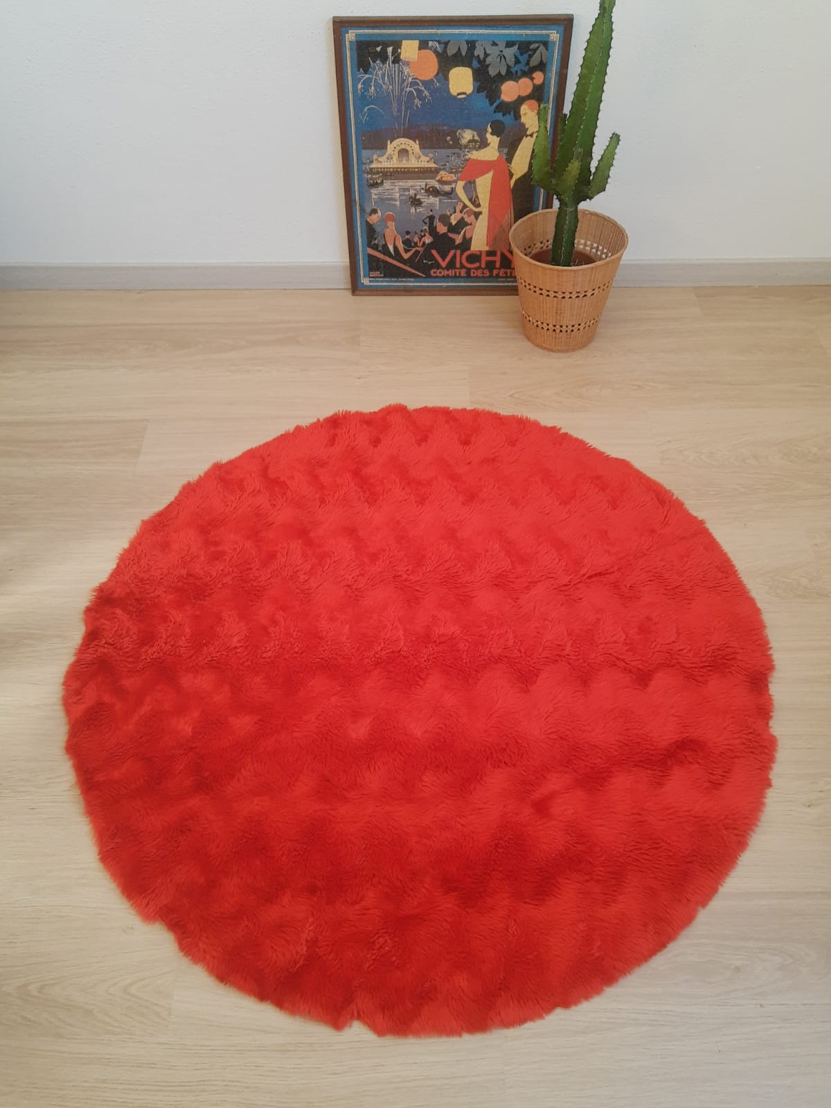 Round carpet in red moumoute style pelfran diameter 130cm vintage